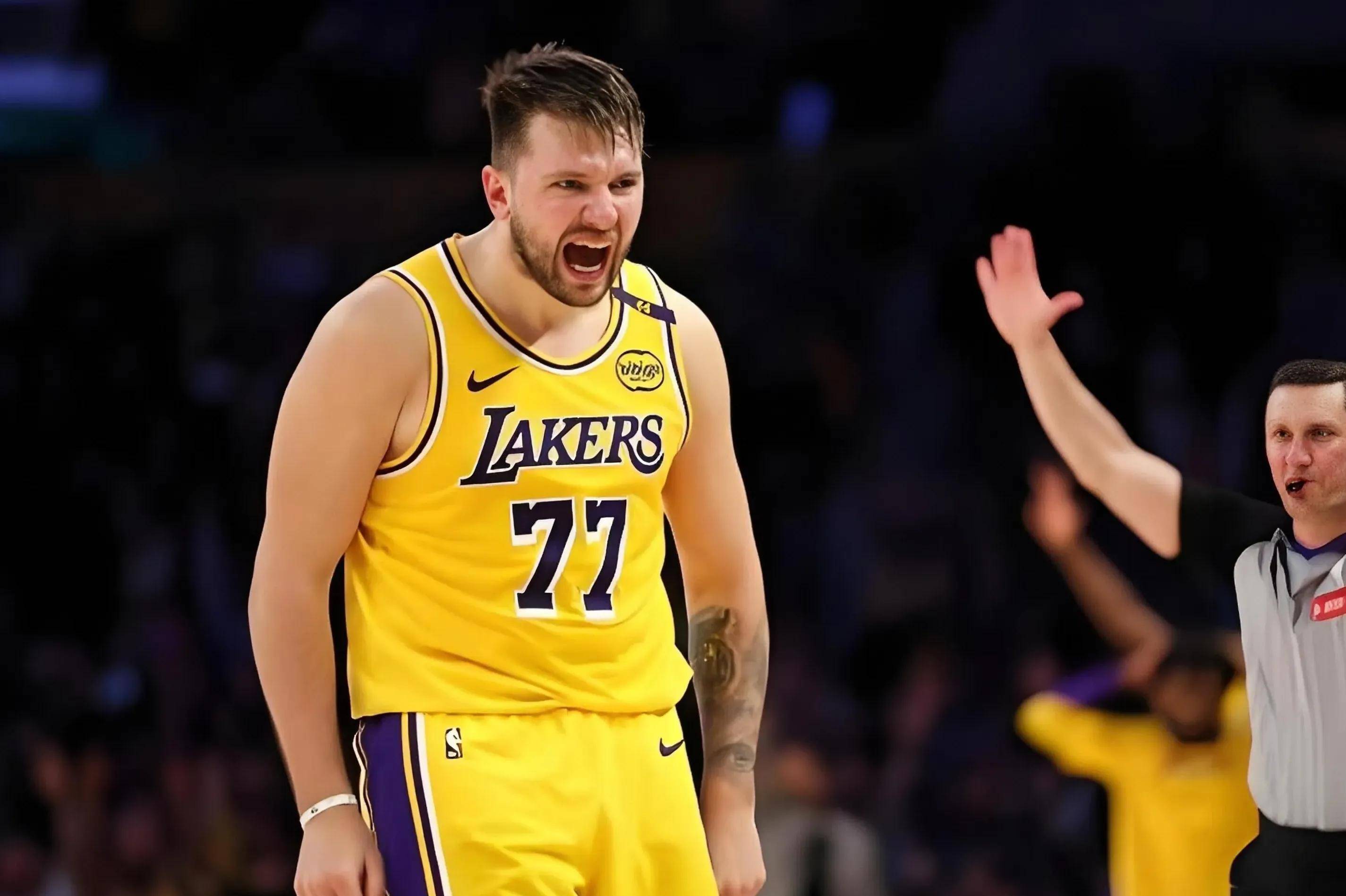  湖人最新比赛消息今天 