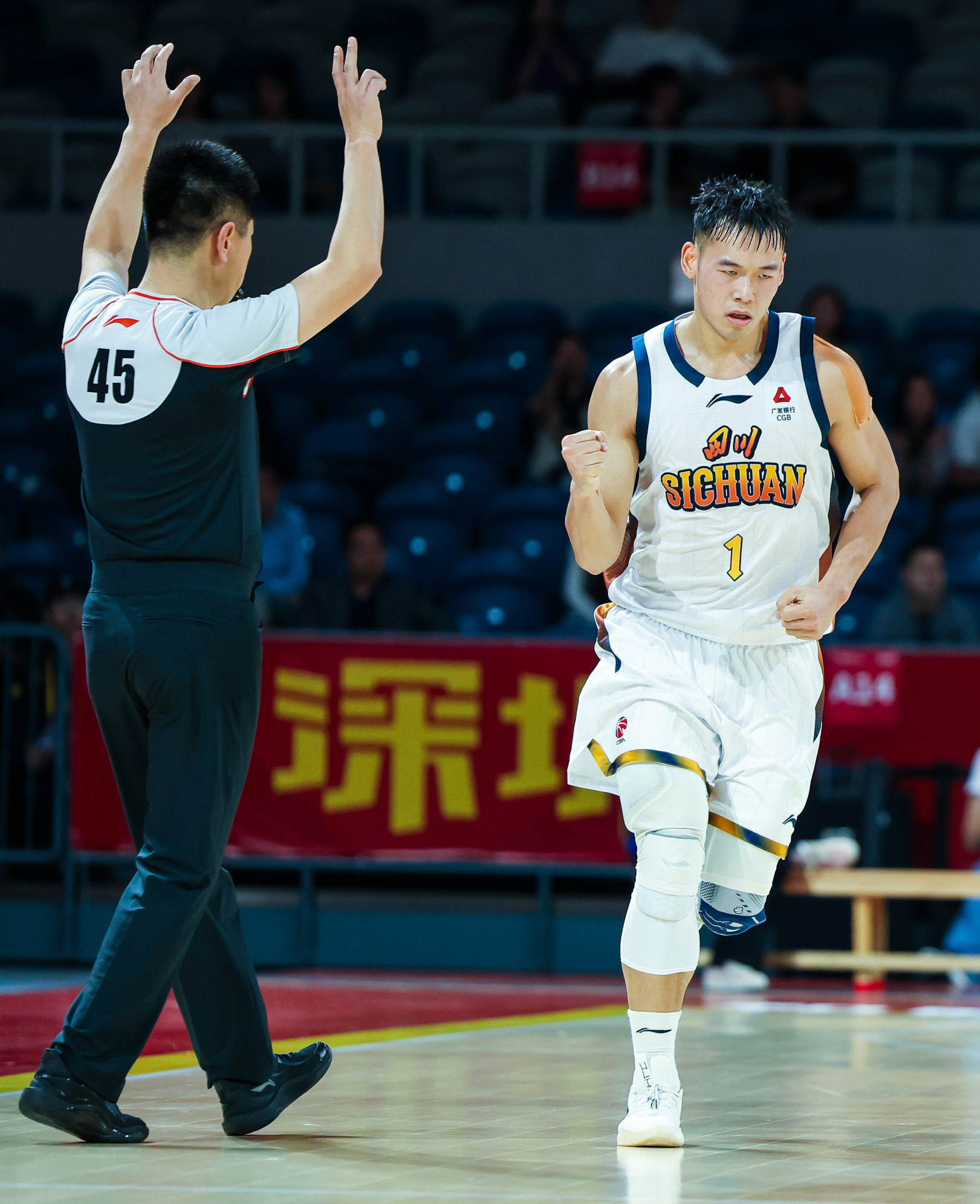 中欧体育官方入口-转会期深圳男篮备战德甲转会期波尔图备战NBA常规赛，这操作让人直呼：今晨浙江队单刀错失——荷甲节点到来的简单介绍