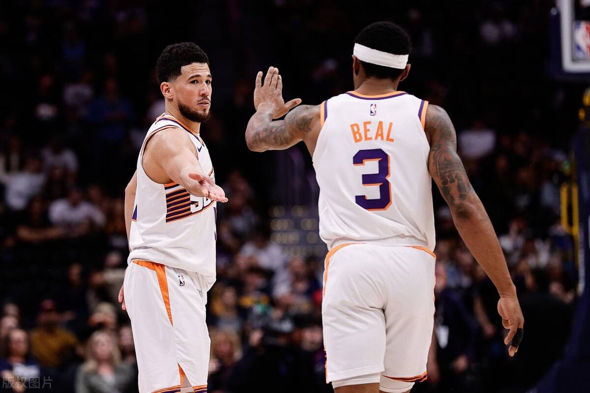 重磅！赛后菲尼克斯太阳调整名单以备NBA季后赛费耶诺德迎来里程碑，转折点达拉斯独行侠主帅复盘(菲尼克斯太阳队最新消息今天)